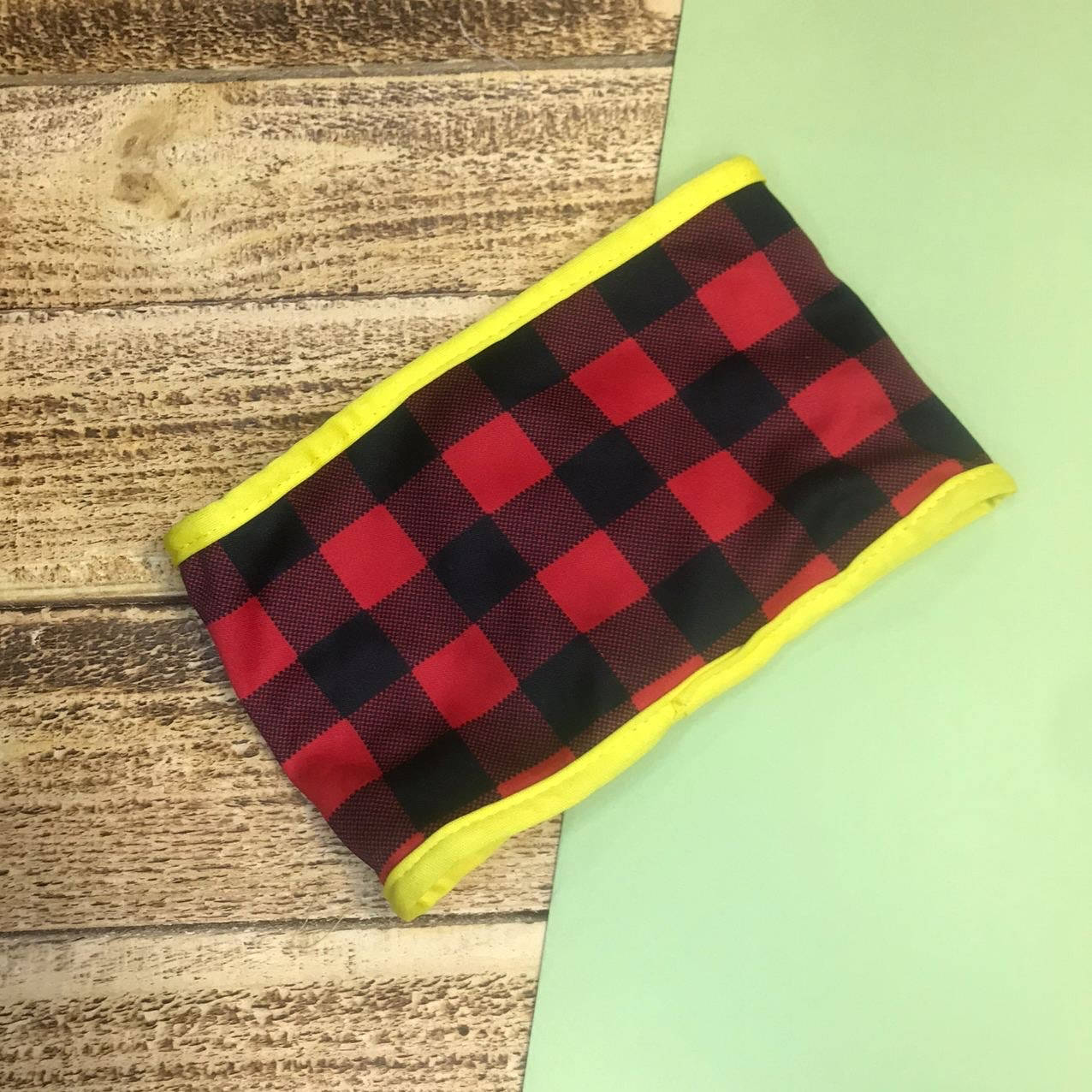 

Бандаж для собак Multibrand "Клетка" красный