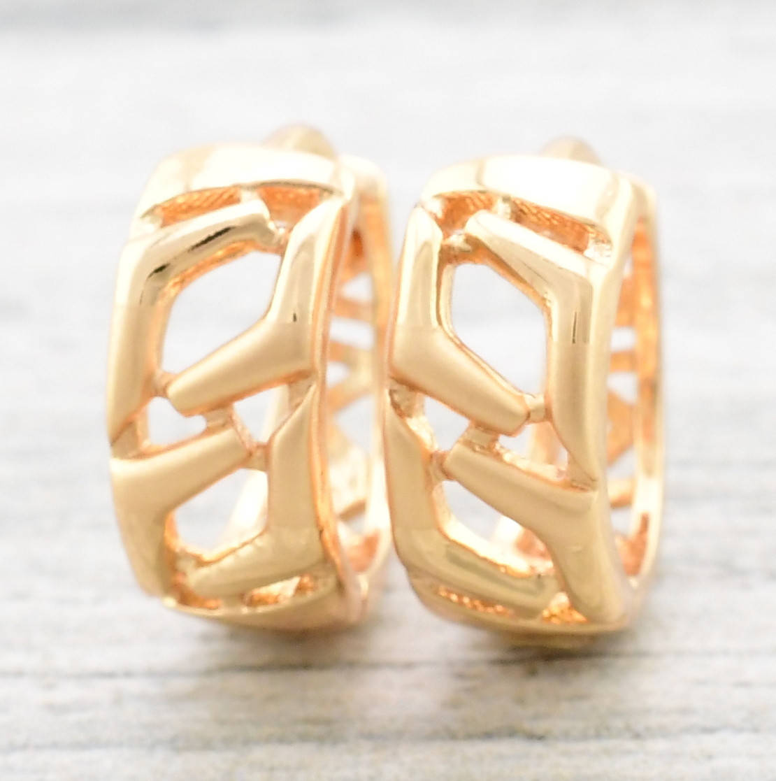 

Серьги 22455 размер 12х5 мм вес 2.0 г позолота 18К