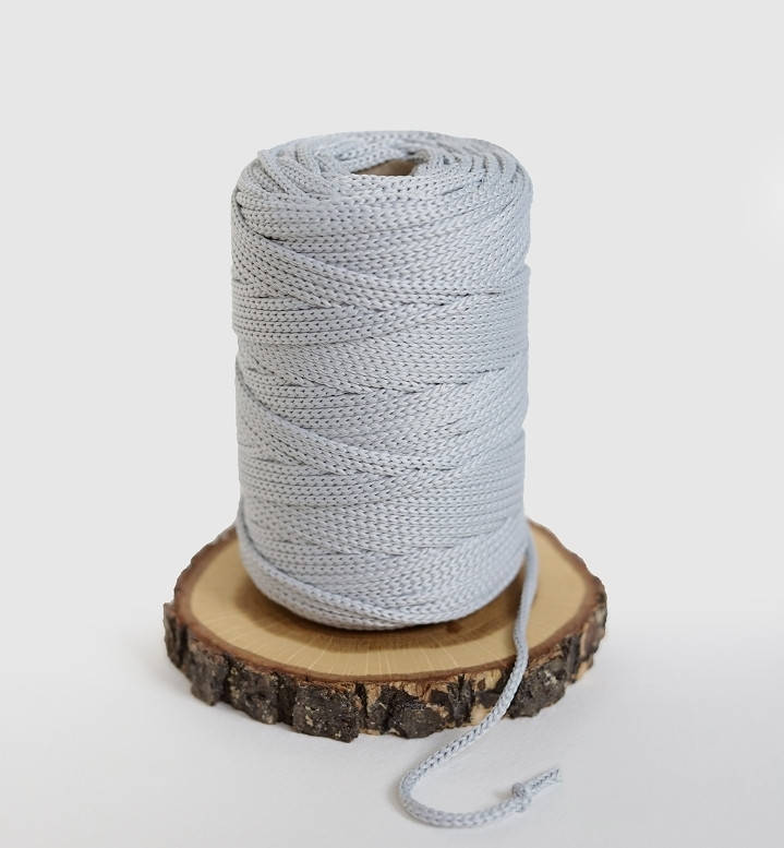 

Полиэфирный шнур 3мм, Светло-серый