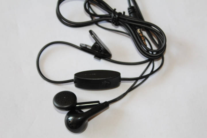

Fly IQ4490i гарнитура (наушники) оригинальные