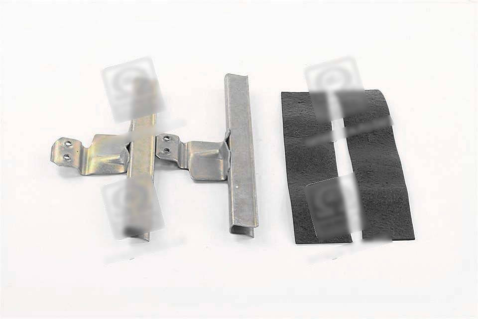 

Обойма опускного стекла ВАЗ 2105 пер. дверь (комплект + резина) 2105-6103220/21