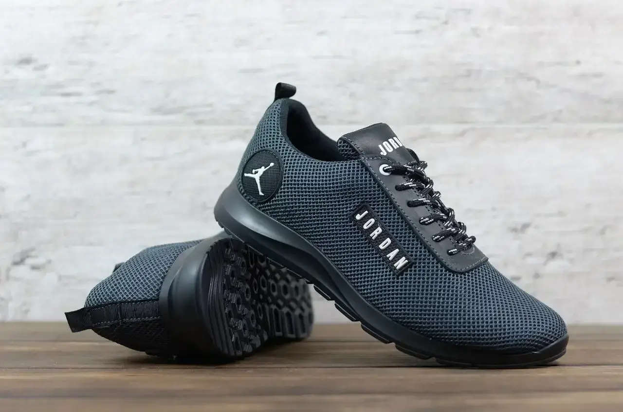 

Мужские кроссовки текстильные летние серые Jordan сетка 43, Серый