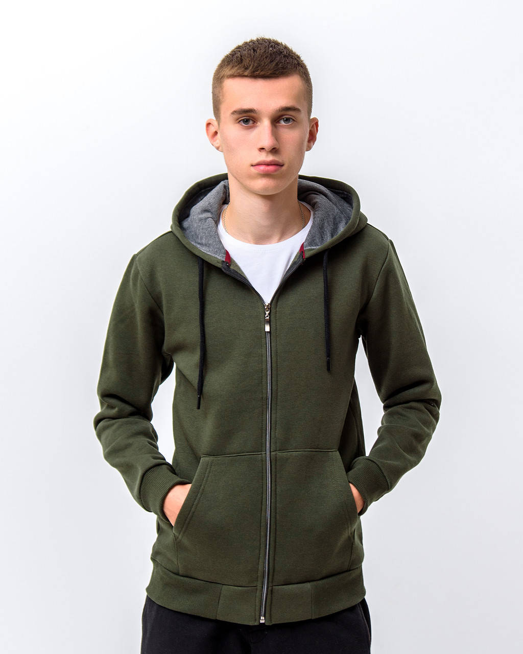 

Мужское базовое худи с начесом на молнии, хаки цвета. Размеры: S,M,L,XL,XXL.