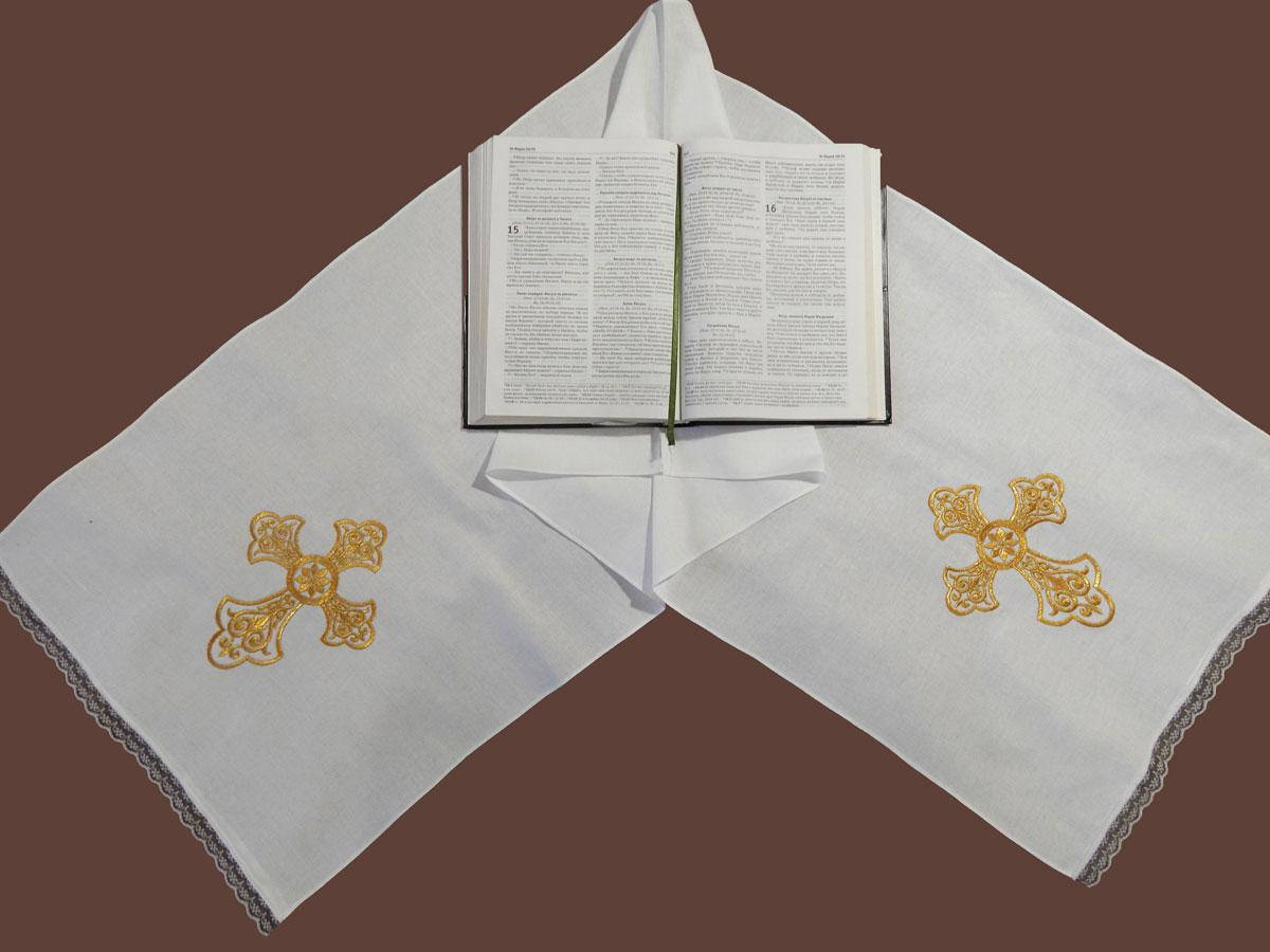 

Рушник, полотенце для крещения под Евангелие, на икону, с вышивкой золотом., Белый