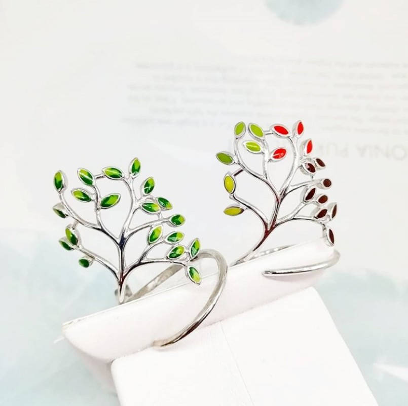 

Серебряное колечко с эмалью Древо жизни
