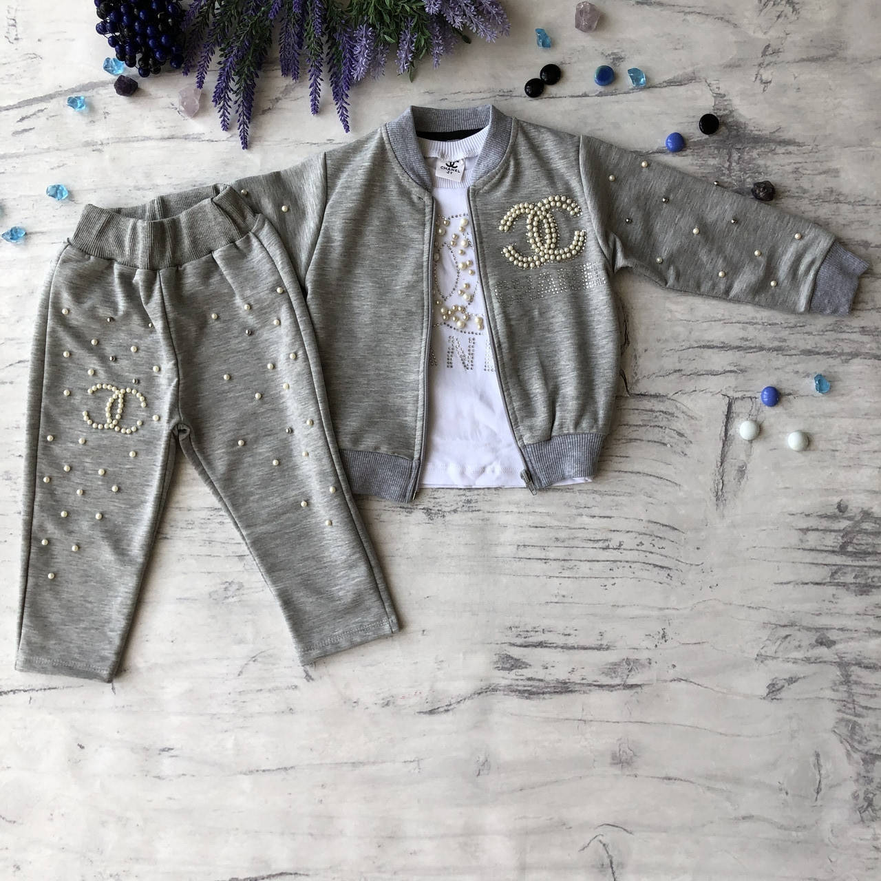 

Спортивный костюм тройка на девочку 133. Размер 104 см