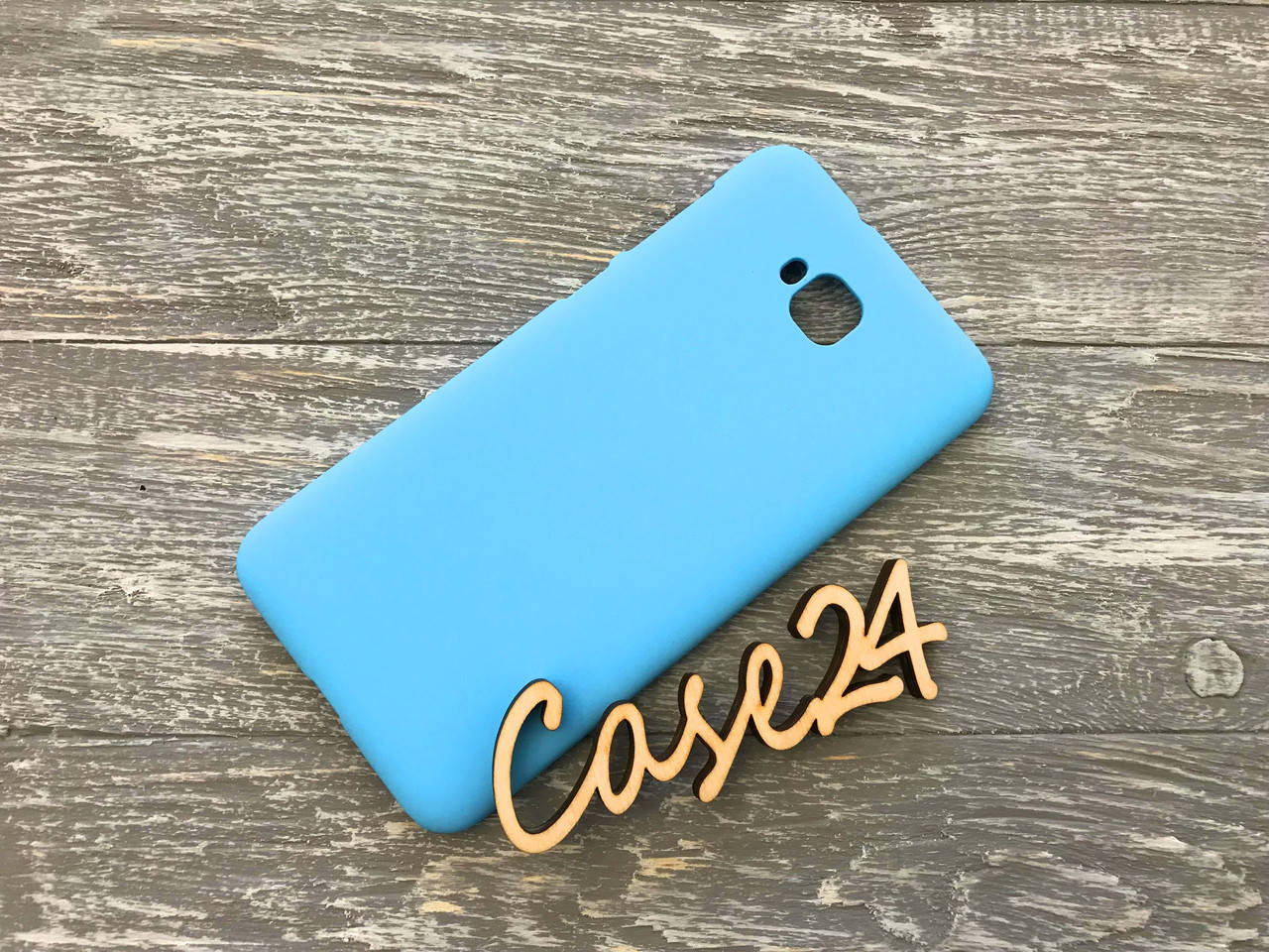 

Пластиковый чехол Alisa для Asus ZenFone Live ZB553KL (10 цветов) голубой