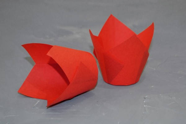 

Форма для кексов "Тюльпан" красная, Красный