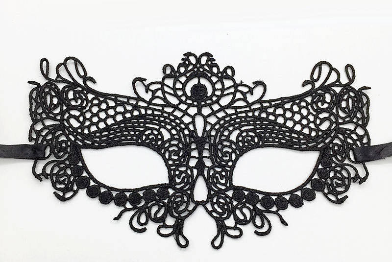 

Маска кружевная, карнавальная черная 18