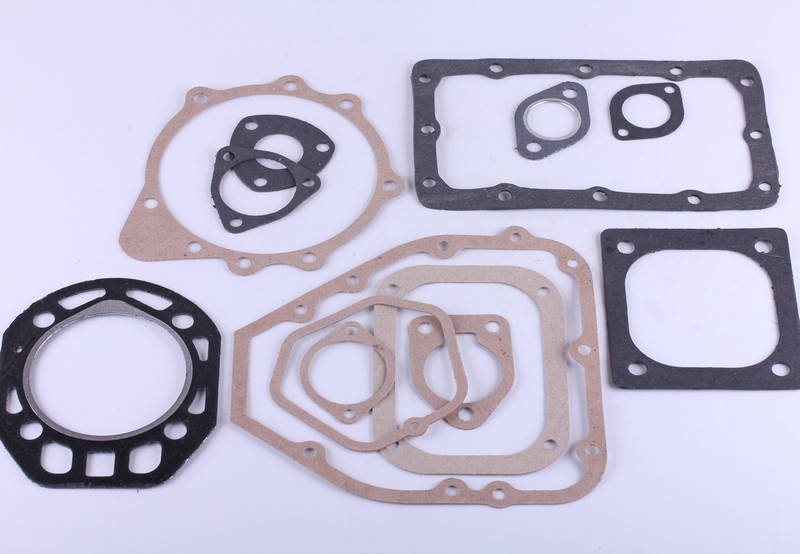

Прокладки двигателя 80 mm (короткая крышка), к-т: 13 шт. - 180N