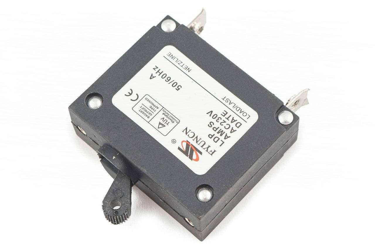 

Выключатель автоматический бензогенератора (10A, 230W) JIANTAI