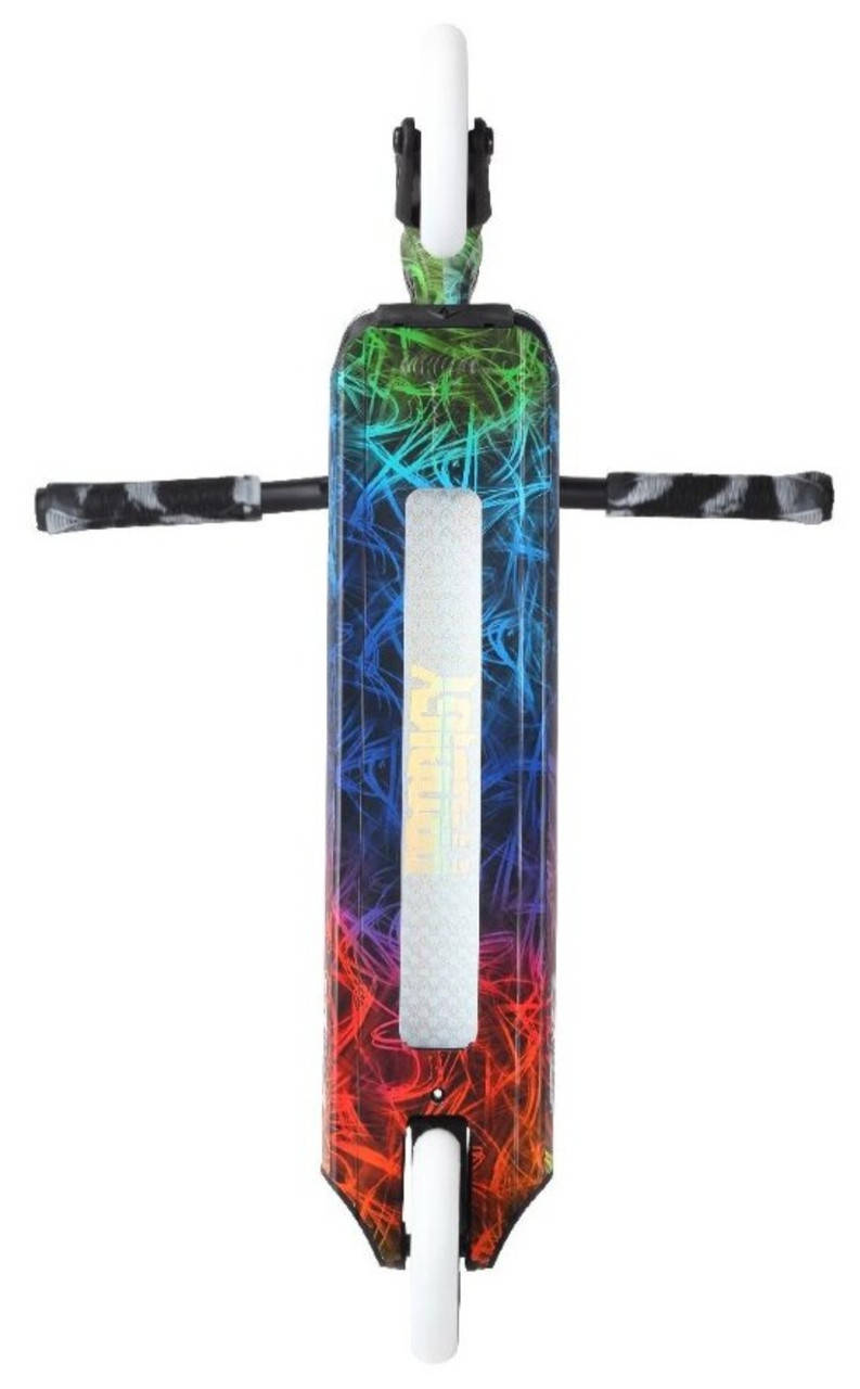 

Трюковый самокат Blunt Prodigy S8 Scratch