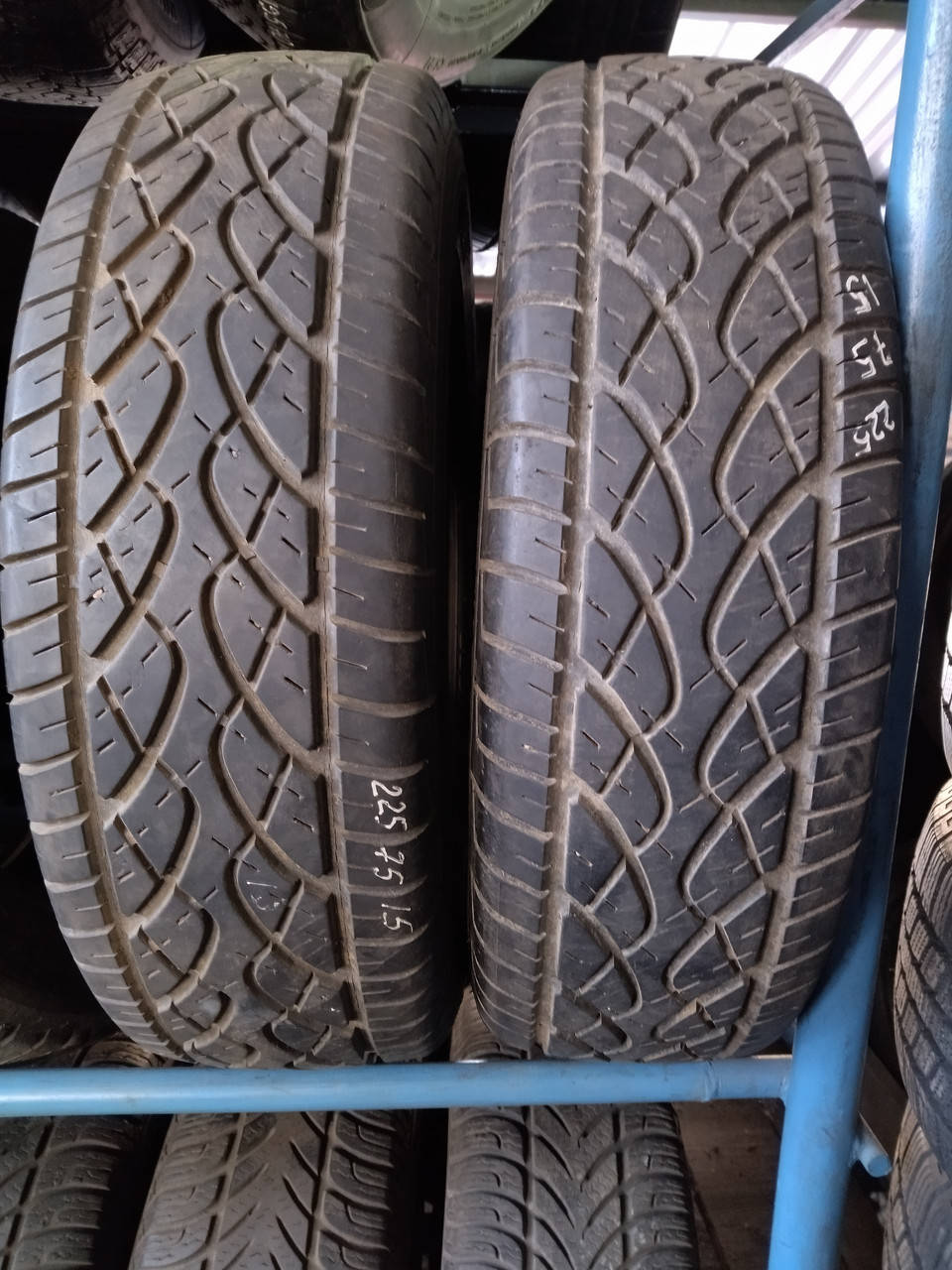 

Колёса, шины, резина, покрышки 225/75 R15 пара