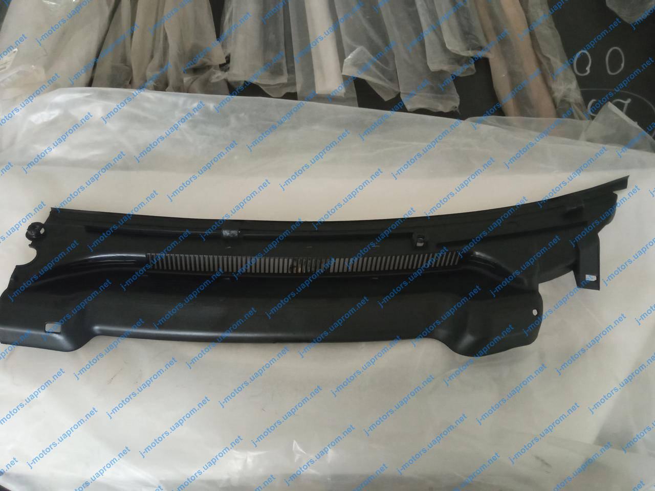 

Решетка воздухозаборника правая Daewoo Nexia Нексия - GM 96916288, 96177620, Черный