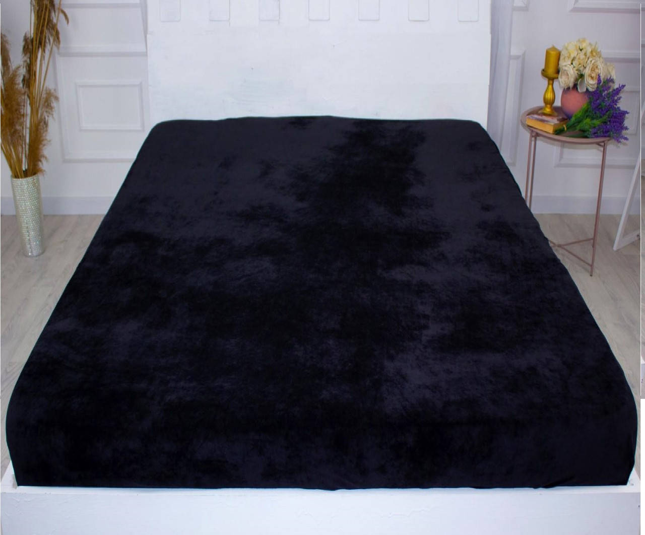 

Простынь на резинке 180х200 Велюр Winter Frost 28-0007 Black Velvet 360 г/м2 Черный
