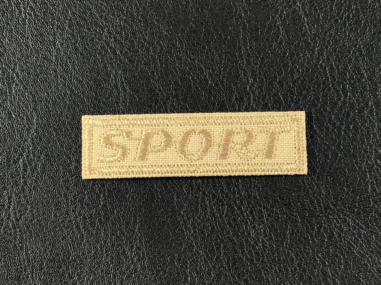 

Нашивка SPORT цвет бежевый 50х13 мм