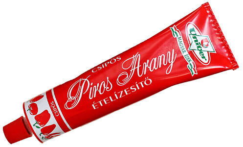 

Паста Piros Arany Chipos острая 160g