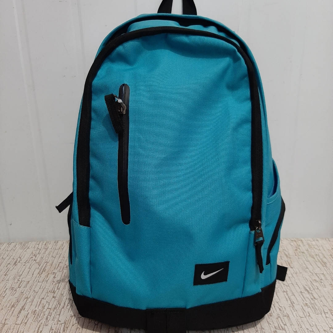 

Рюкзак Nike спортивный