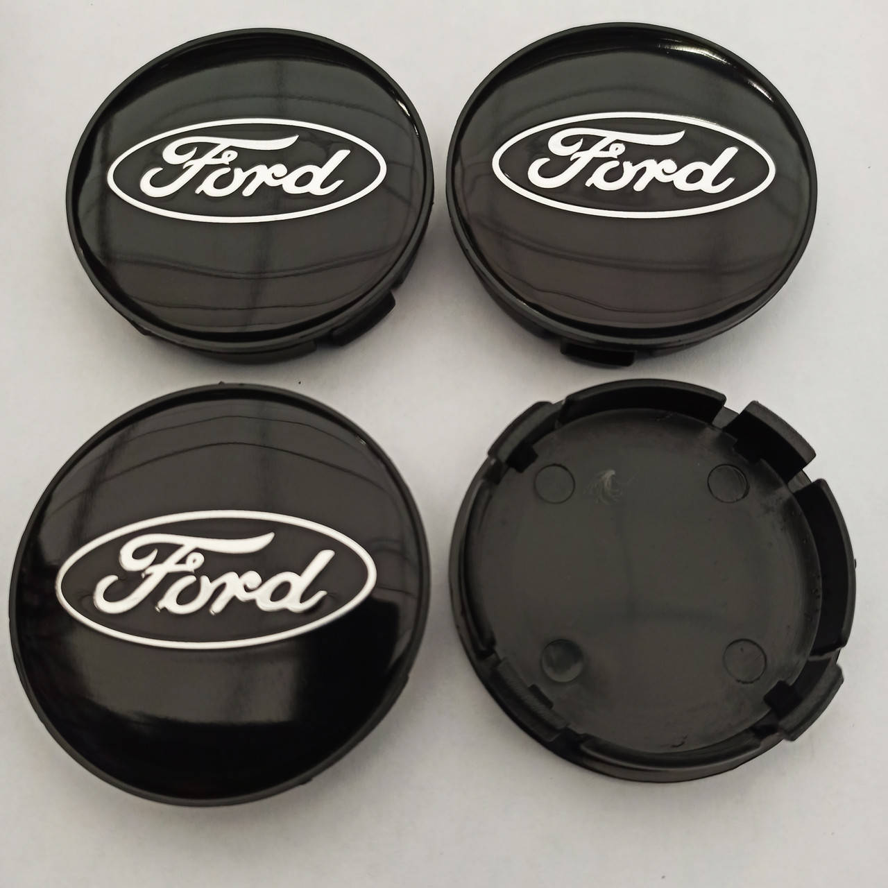 

Колпачки в диски Ford 55-59 мм черные