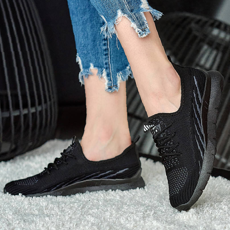 

Кроссовки женские чорние сетка на лето, Черный