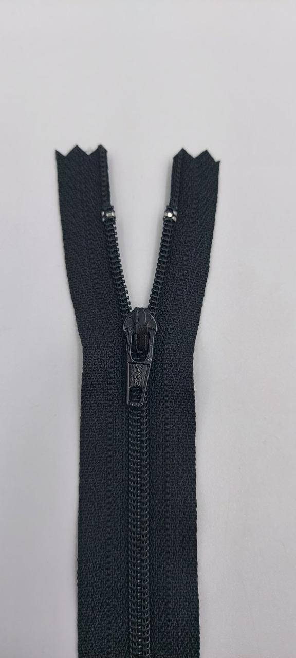

Молния брючная YKK, черная ,на тканевой основе, 20 см, Черный