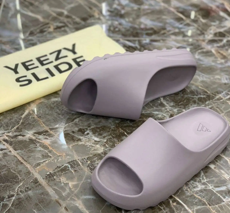

Резиновые тапки изи SLIDE RESIN шлёпки на массивной подошве , серые, Серый