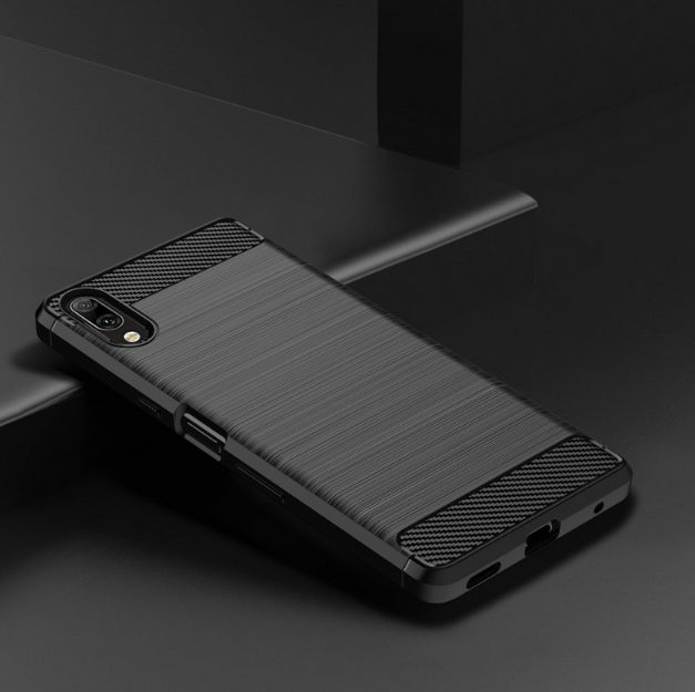 

Защитный чехол-бампер для Sony Xperia L3, Черный