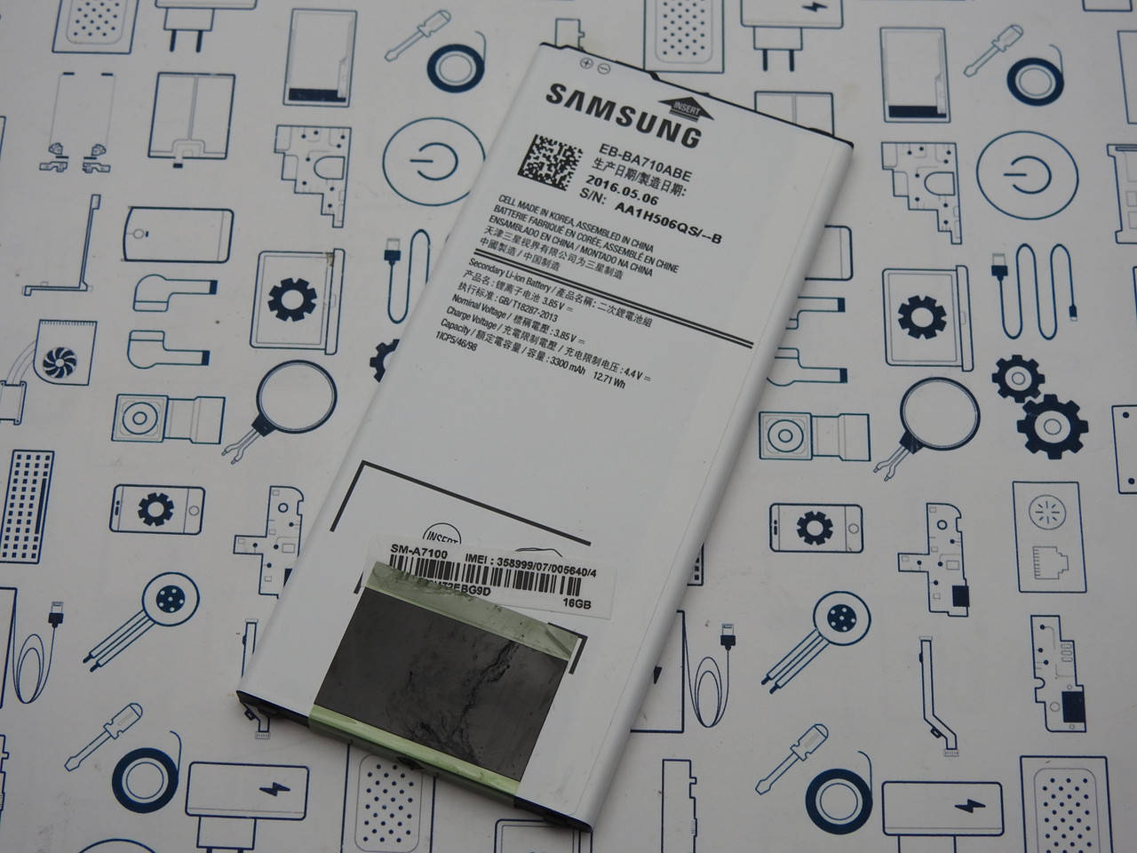 

Батарея аккумуляторная Samsung Galaxy A7 (2016) Duos SM-A710 EB-BA710ABE Сервисный оригинал с разборки (до 10%