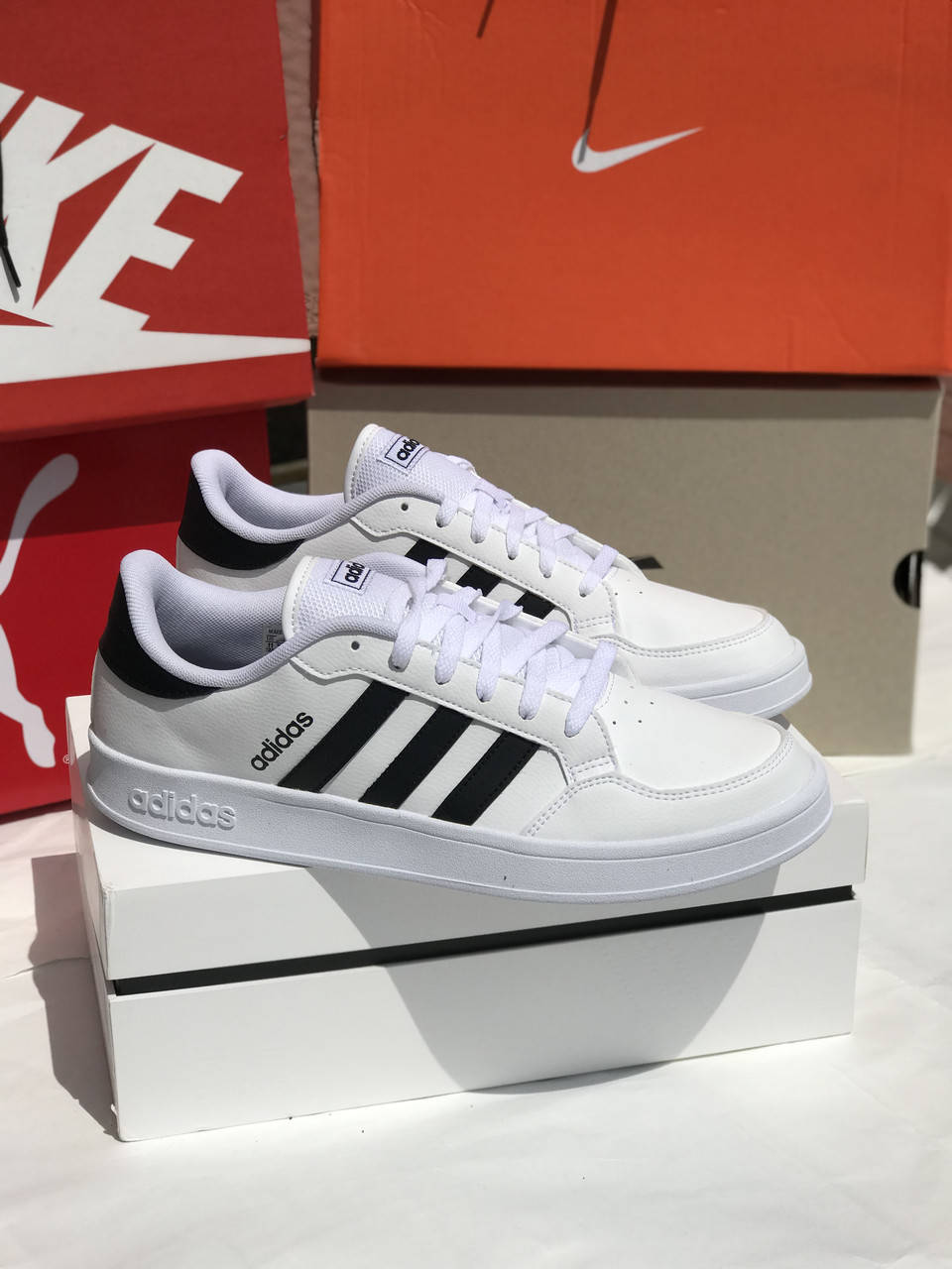 

Оригинальные кроссовки Adidas Breaknet FX8707, Белый