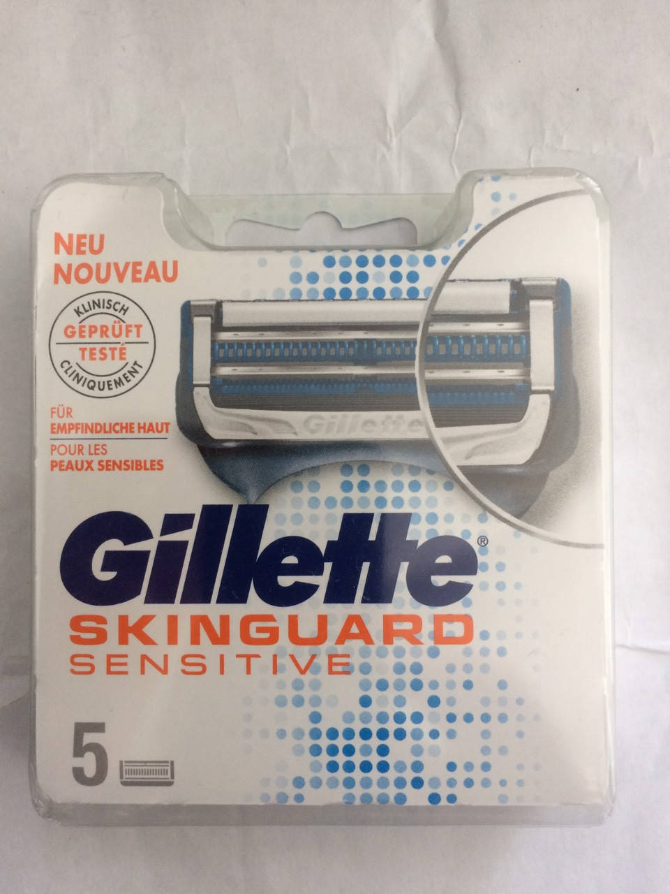 

Кассеты для бритья Gillette Fusion Skinguard sensitive 5 шт. ( Картриджи Фюжин)