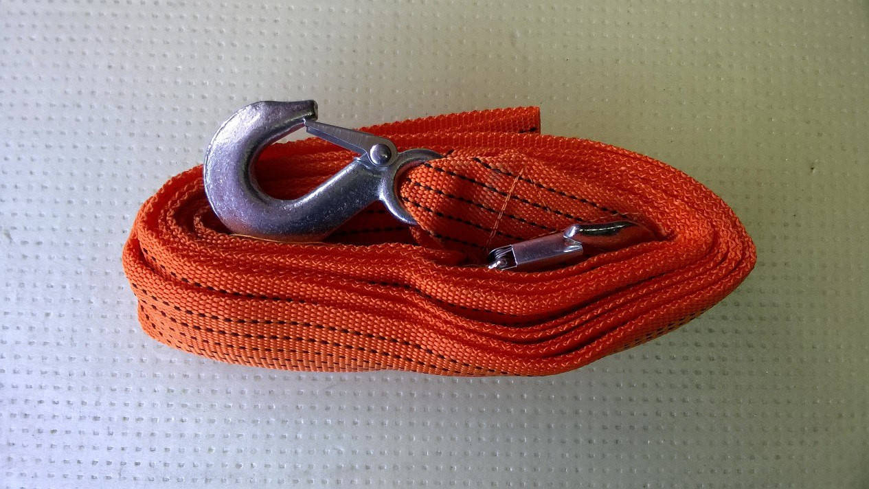 

Трос буксировочный