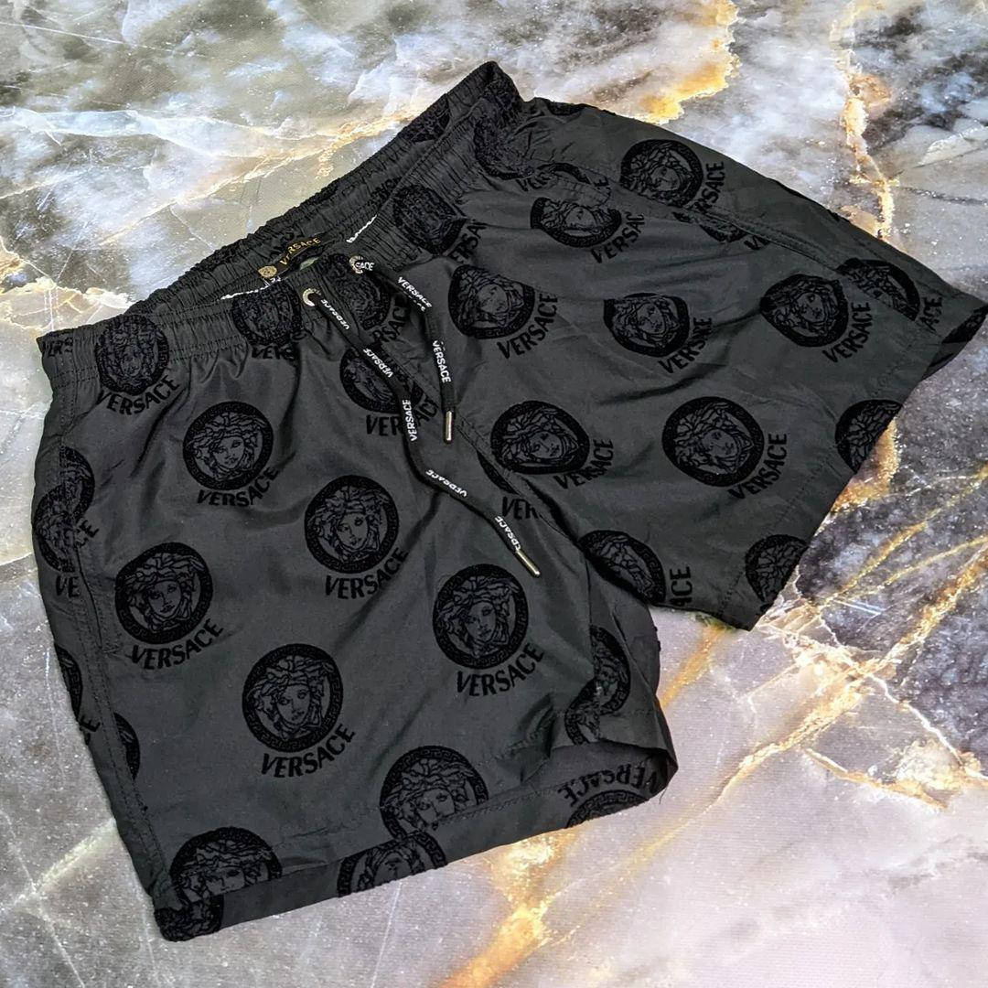 

Шорты мужские летние Versace
