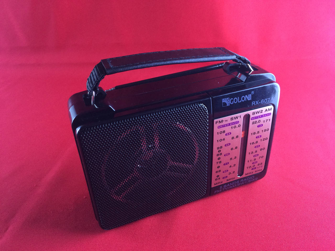 

Радиоприёмник всеволновой GOLON RX-607 (USB,Micro USB,AUX)