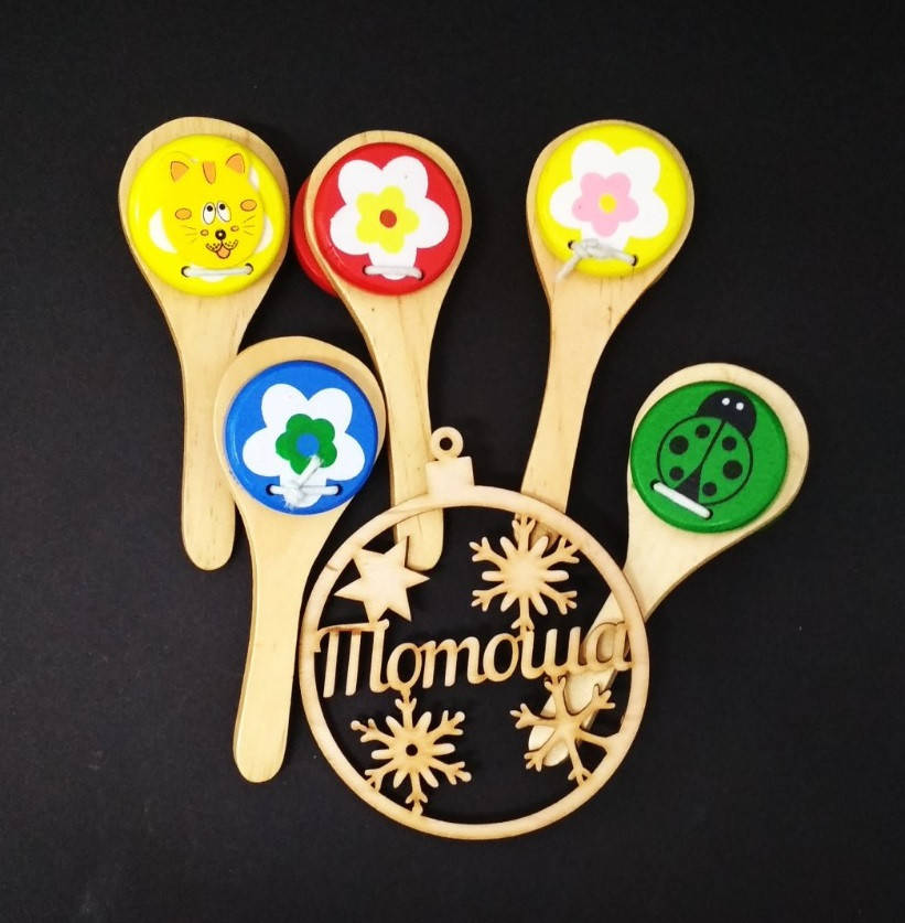 

Деревянная музыкальная игрушка Кастаньета на ручке / Деревяна кастаньєта на тримачеві