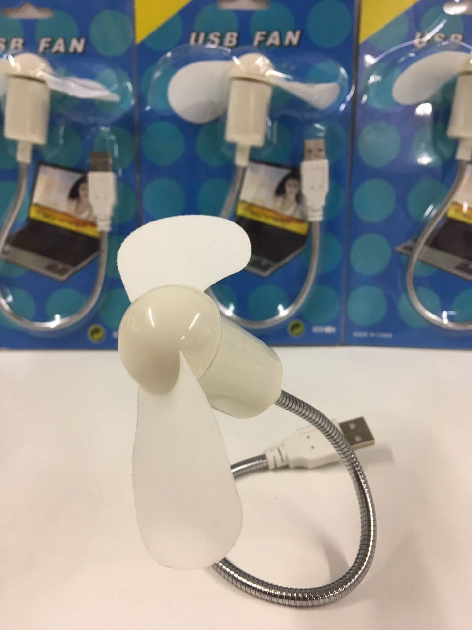 

Мини вентилятор змейка 2161 от USB