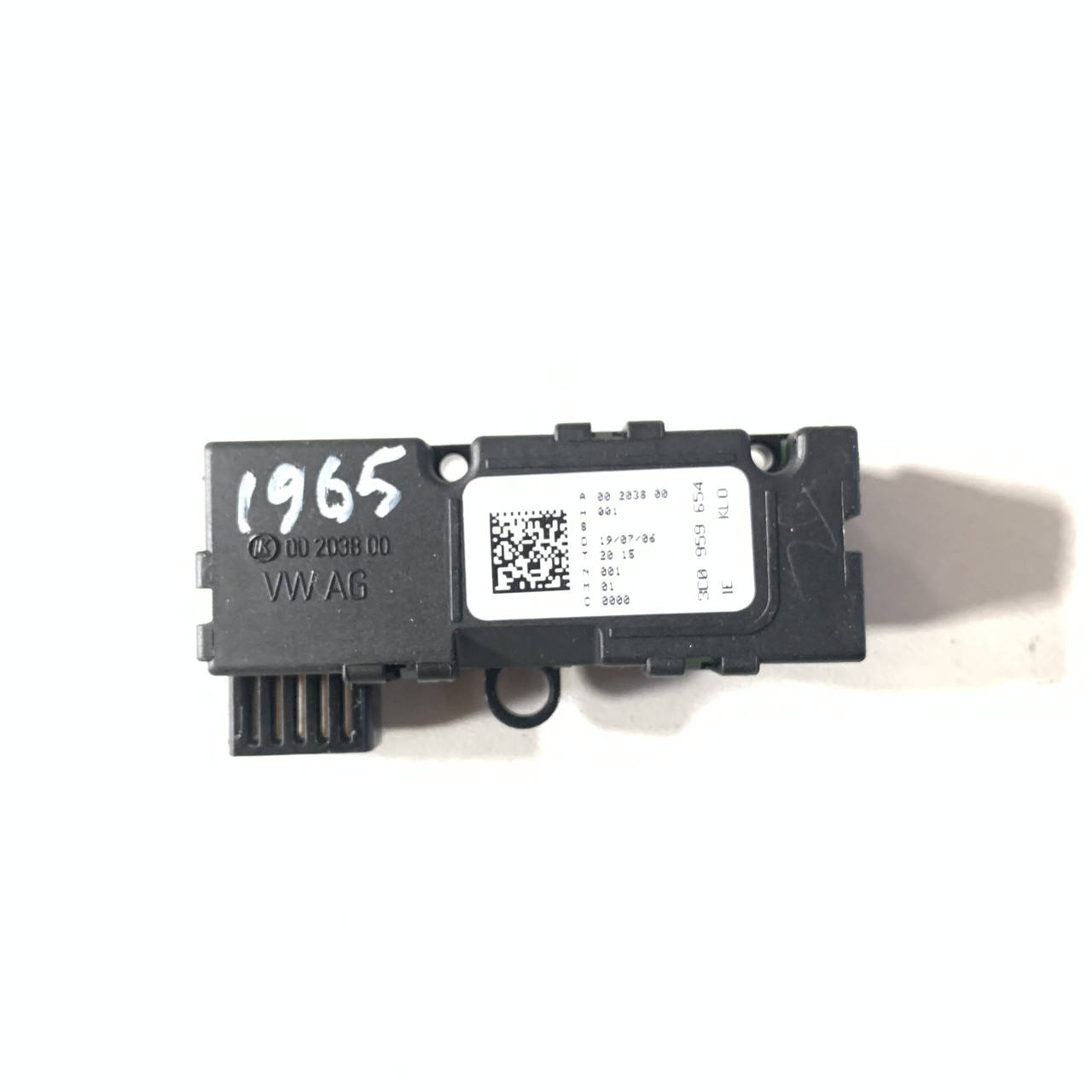 

Датчик угла поворота руля Volkswagen Passat B6, Пассат Б6. 3C0959654.