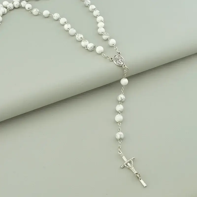 

Мужские бусы розарий Кахолонг 84 см, Белый