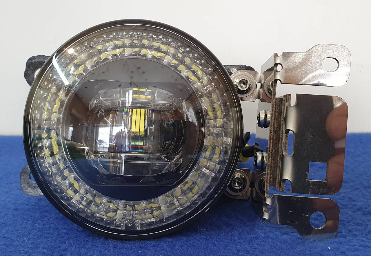 

Противотуманные LED фары Mitsubishi Pajero Sport 2000 - 2008