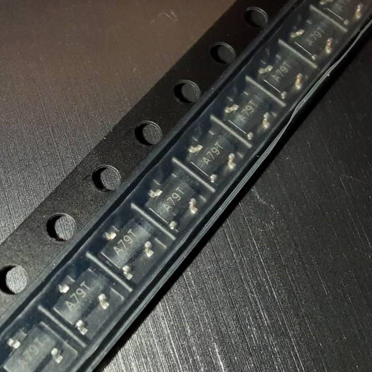 

Транзистор AO3407 SMD code A7**