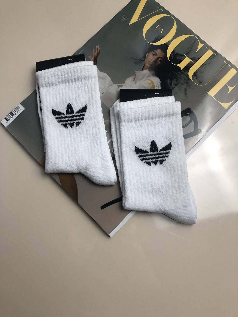 

Женские высокие белые носки