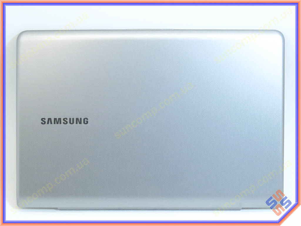 

Крышка для Samsung NP530, NP535, NP530U3B, NP530U3C Silver (Крышка матрицы).