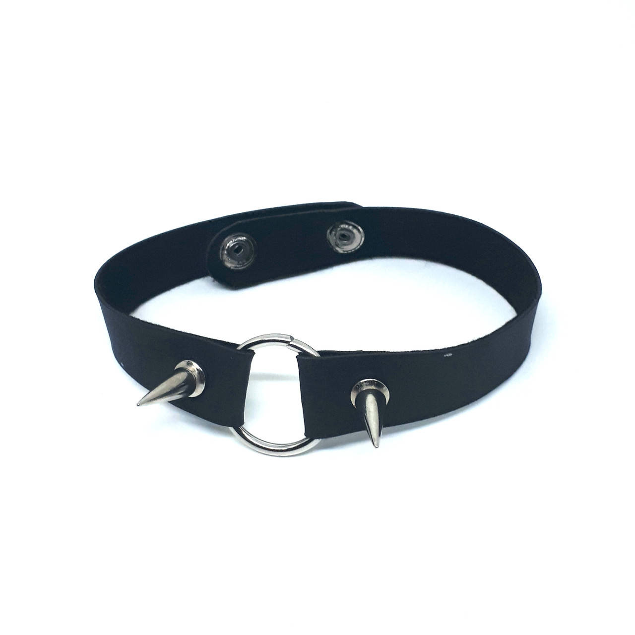 

Чокер на шею с большими шипами