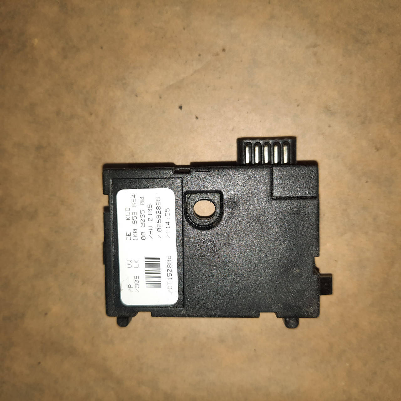 

Датчик угла поворота руля Skoda Octavia A5 Шкода Октавия А5 2006 р 1к0959654