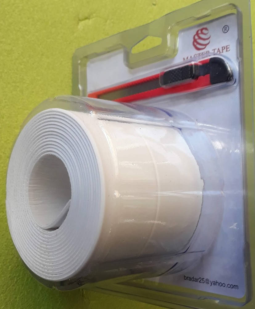 

Бордюрная лента для ванной 80 мм x 3.0 м силиконовая+нож "Master Tape", Белый