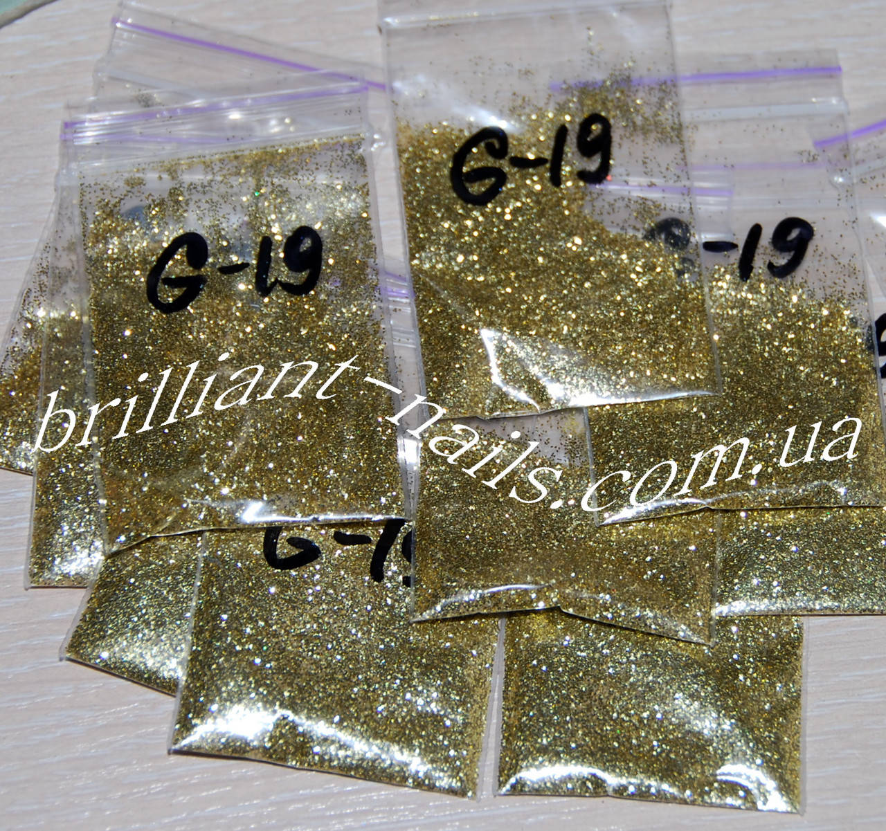 

Глиттер золото 10г