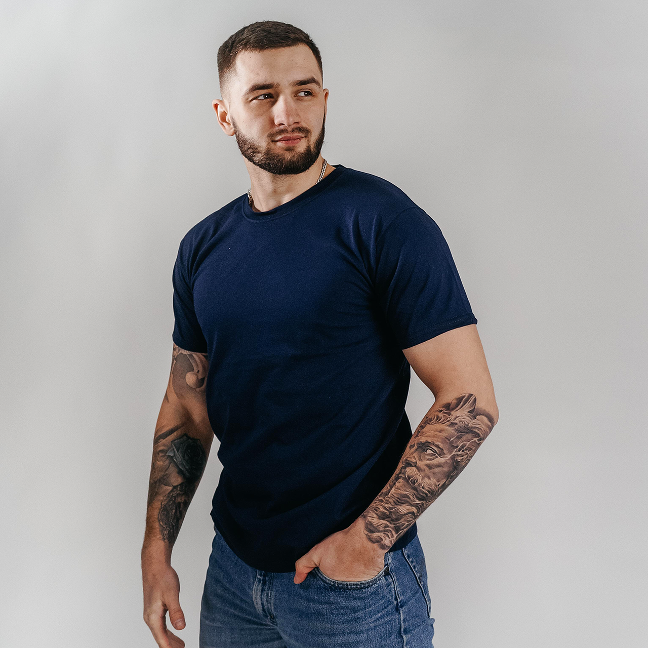

Мужская футболка класическая 100% хлопок 0610360 L, Глубокий тёмно-синий
