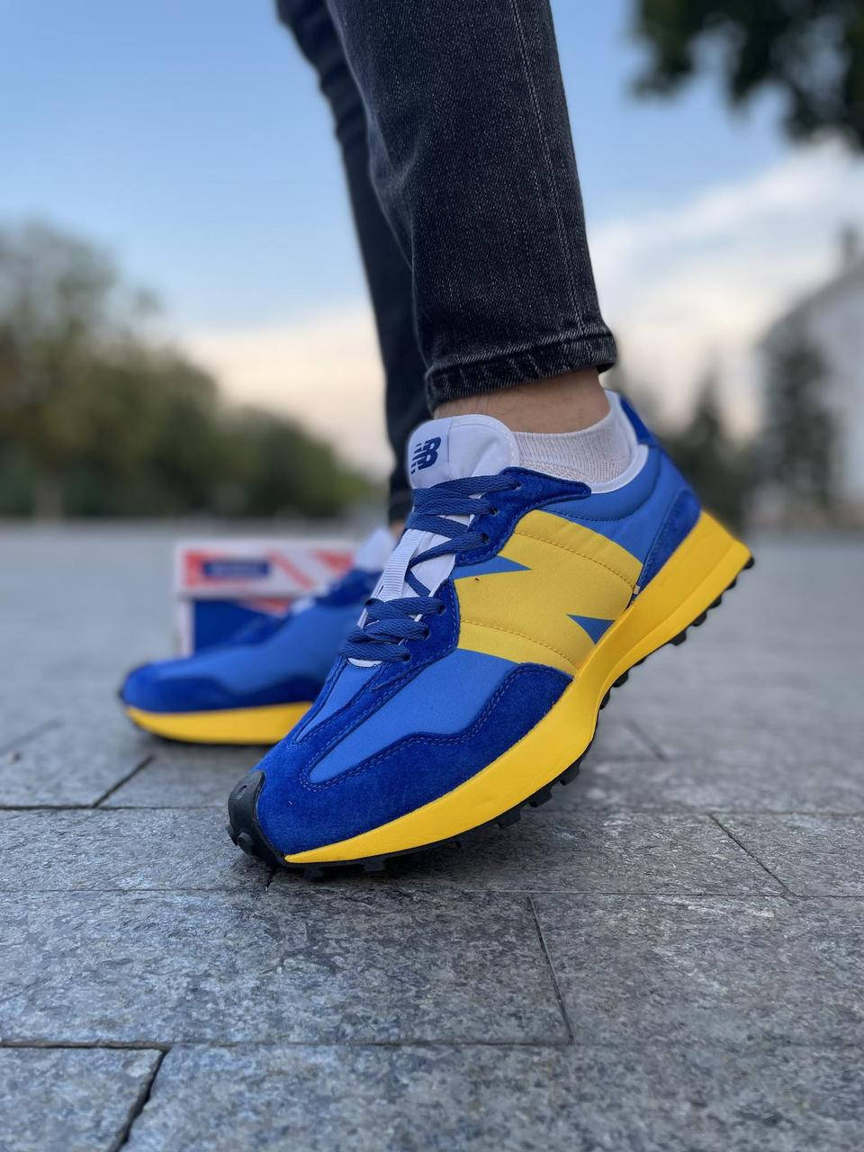 

Кроссовки мужские New Balance 327 синие с жёлтым, Синий