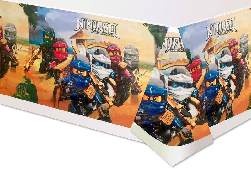 

Скатертина дитяча святкова "Ninjago" Розмір 180х108 см.