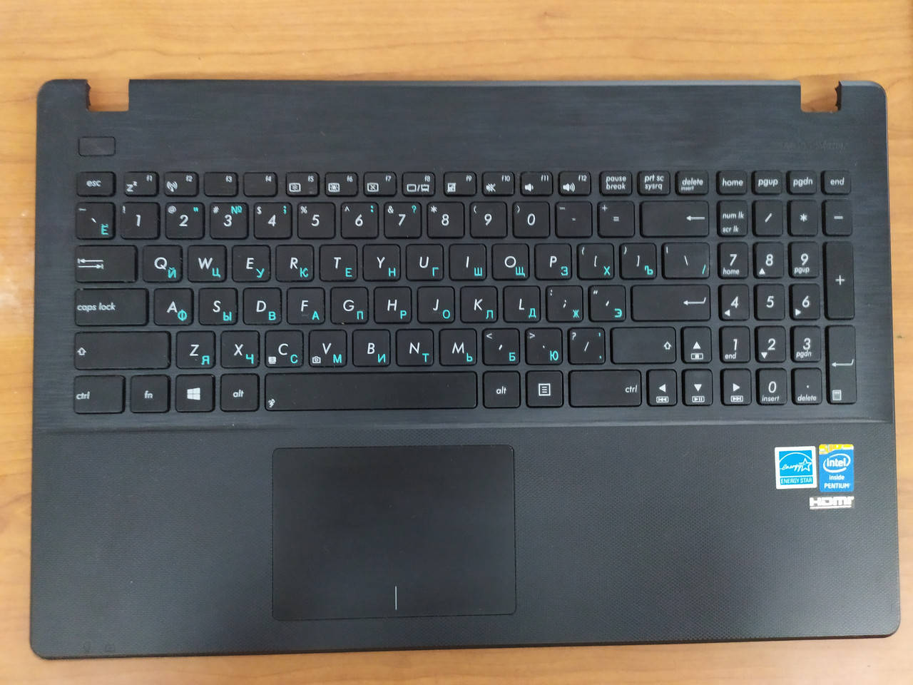 

Верхняя часть корпуса топкейс Asus X551CA