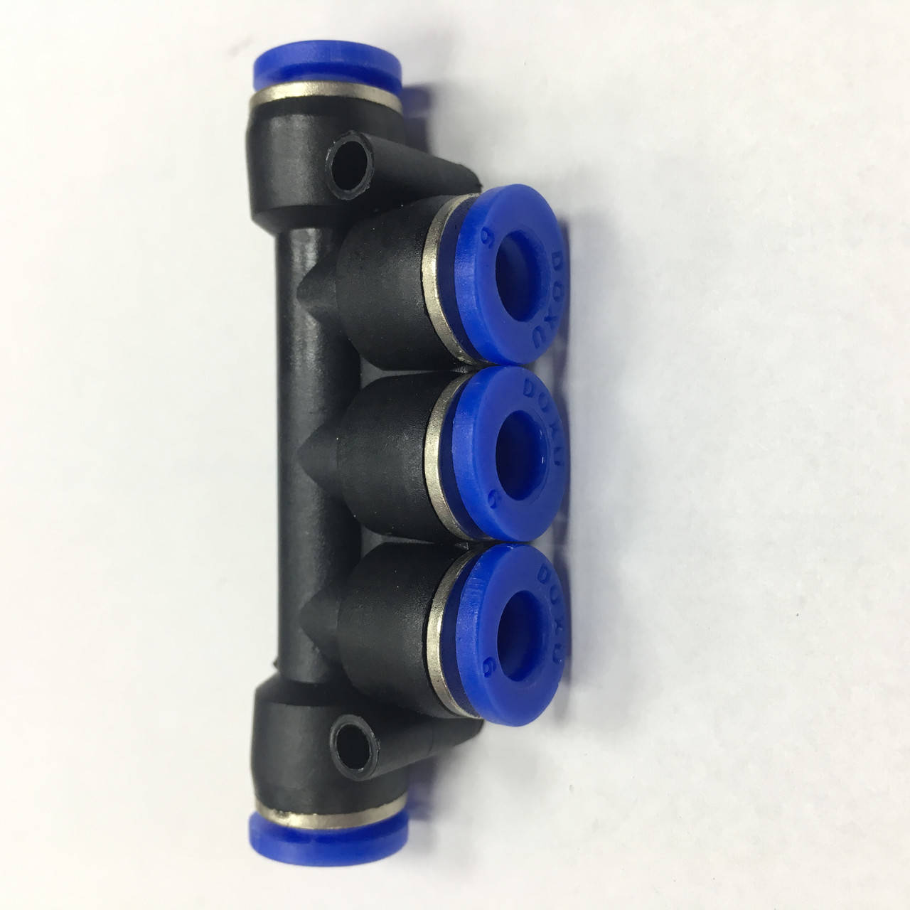 

Фитинг цанговый _Ш_ - образный соединитель для трубки 6ммх5 (пять выходов)